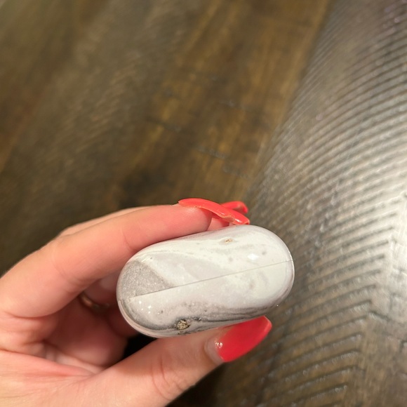 BURGA iPhone 12 Pro phone case and matching AirPod case! - Picture 4 of 13